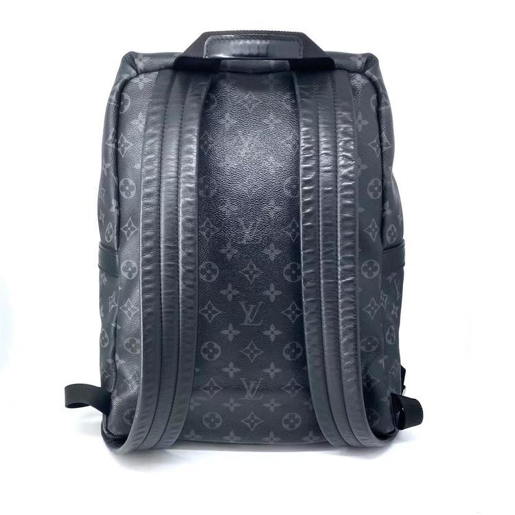 Louis Vuitton路易威登 黑老花Discovery阿波罗双肩包 LV Discovery阿波罗黑老花双肩包  男士必备的一款背包，通勤旅行都很不错！ 好价💰
